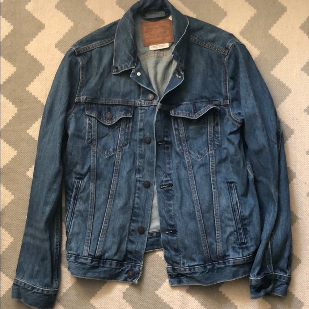 Men’s Levi’s denim Jacket